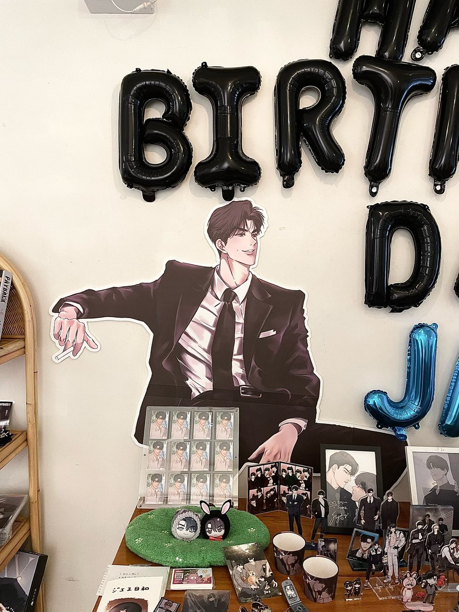 11_eeee_'s tweet photo. ( 𝖭𝗈𝗏. 𝟤𝟦 ) 𝖧𝖺𝗉𝗉𝗒 𝖡𝗂𝗋𝗍𝗁𝖽𝖺𝗒 𝖩𝖺𝗒 ꔛ𖤐˒˒
傑伊生日快樂 !! 🎂
/
第一次去韓漫生咖 !!
佈置超級用心 無料應援禮也很豐富
可以感受到主辦真的很用心準備這次的活動🥹

#PAYBACK #페이백 
#JAYBACK_KTV
#JAY_HappyBirthday
#2025尹傑伊1124生日快樂 https://t.co/kGEcXptghG