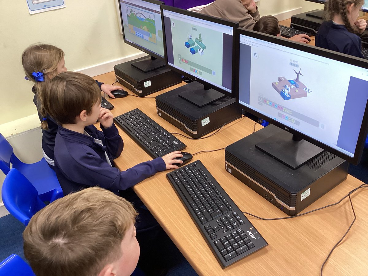 Sarah Broadfoot tweet media