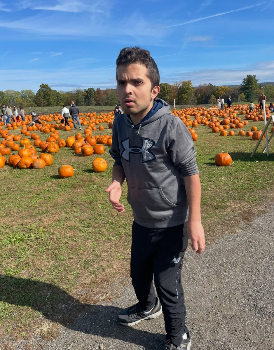 GreystonePrgrms's tweet image. A wonderful day of pumpkin picking and a cozy hayride with the individuals we support. Days like these bring joy, connection, and unforgettable memories.

We’re grateful for our dedicated staff who make special moments like this possible.

#GreystonePrograms #FallFun