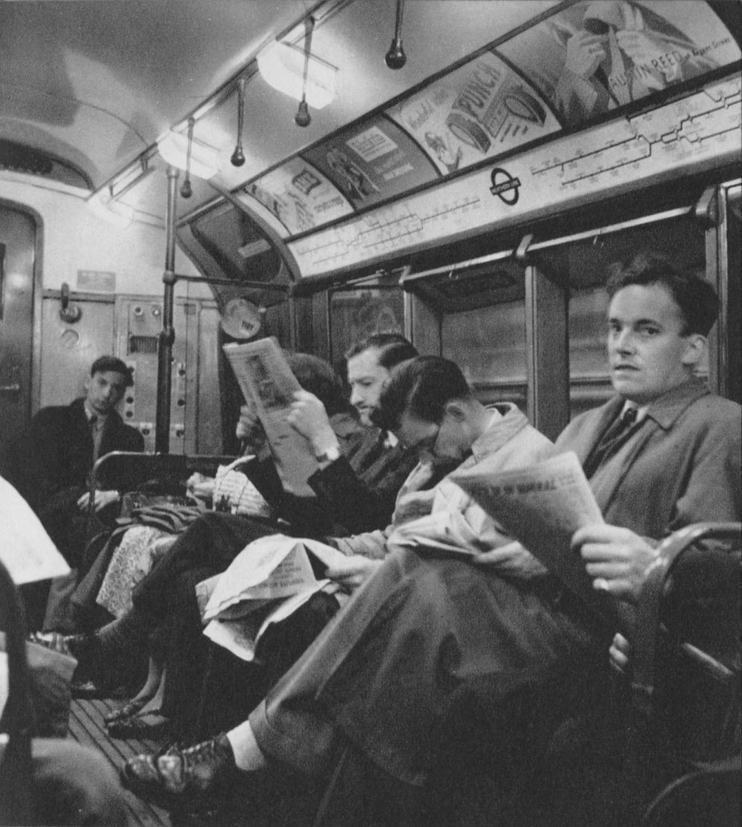 YesterdaysBrit1's tweet image. Not a knife in sight and no-one harrassing female passengers.