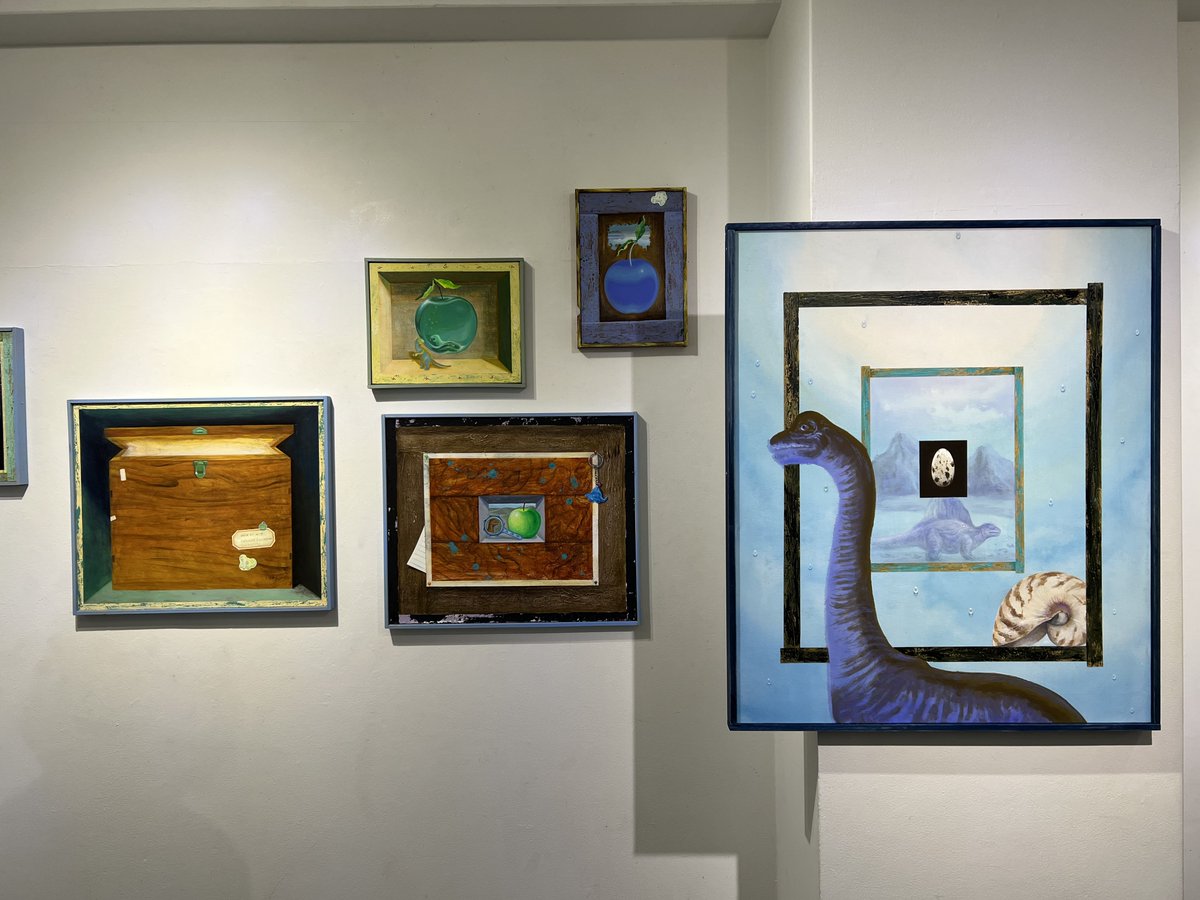 sionkoizumi's tweet image. 『BASIC² #01』
THE blank GALLERYにて

出展作家は内田ユイ、GOU SHIBATA、千葉大二郎、TYM344、馬場喜三江、吉田和夏。