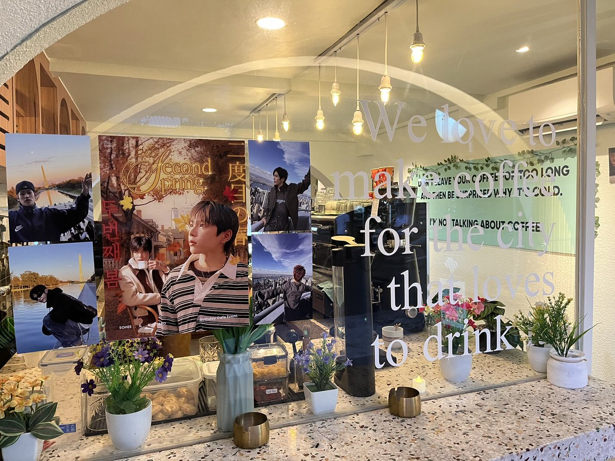 taroroo_'s tweet image. Akhirnya bisa dateng ke event gemas ini!!🍁🍂 
@2ndspring