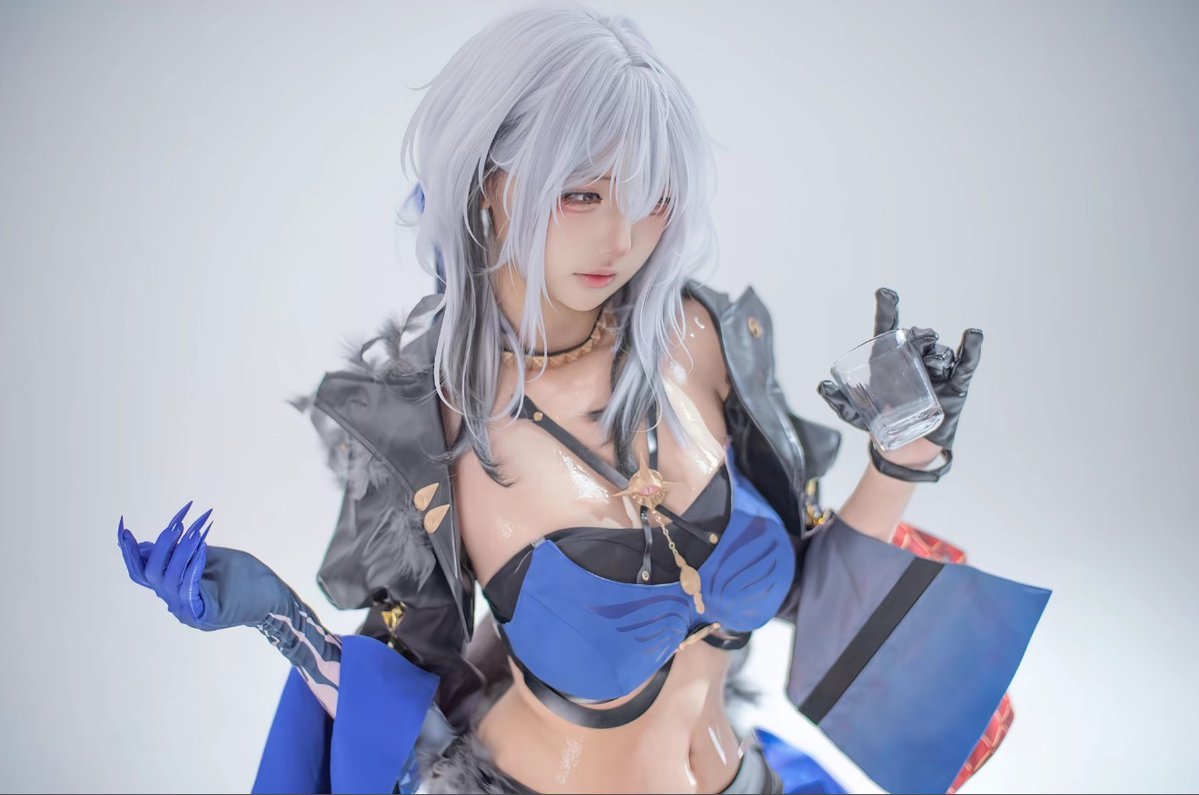 福利姬小薯条分享的黄推图片1 - 网红私拍内容