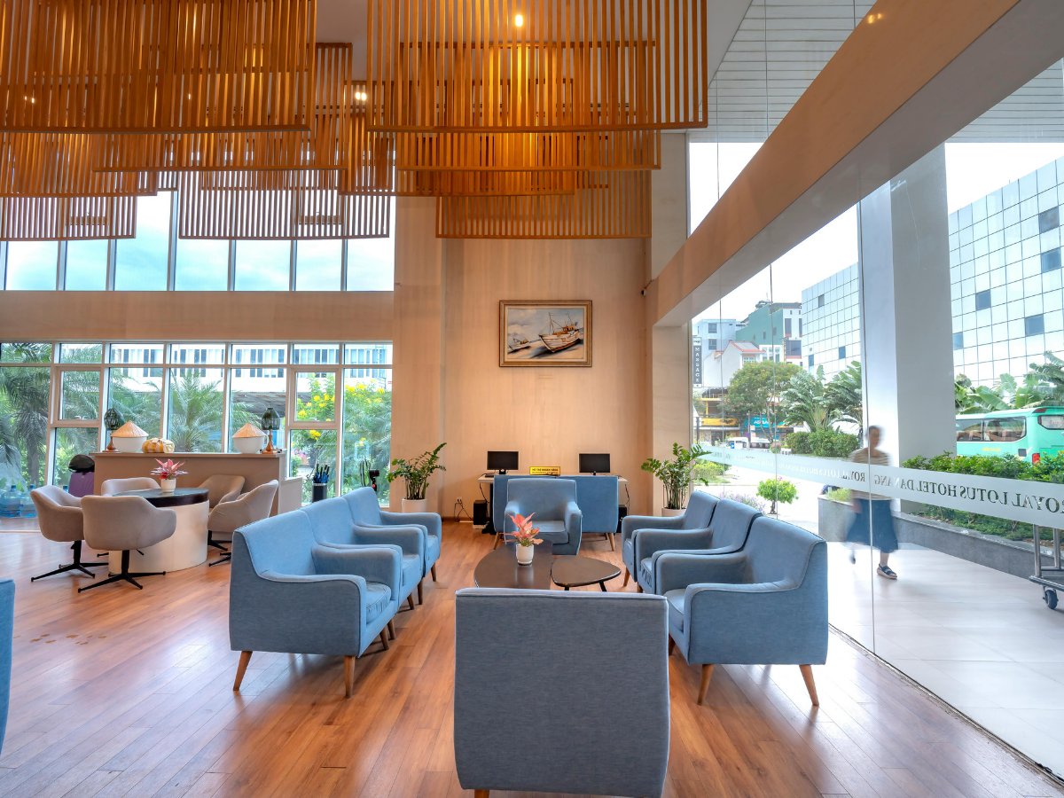 DeltaJanitorial's tweet image. The real Delta Difference begins with our people.
Their pride, care, and consistency create spotless spaces and lasting trust.
#DeltaDifference #Teamwork #EmployeePride #FacilityCare