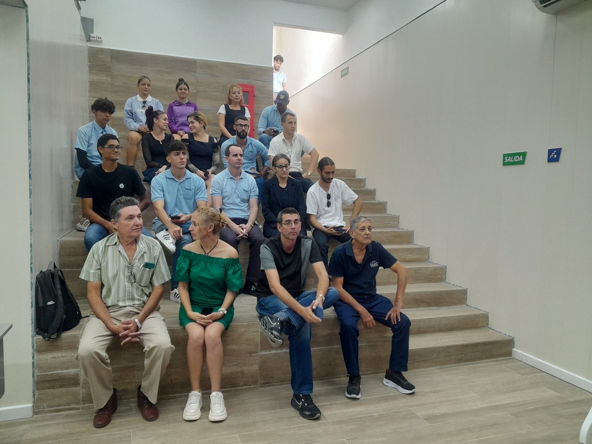 edisbelramirez's tweet image. En la IV Jornada Nacional de #Ciberseguridad la agenda de hoy abordó la concienciación temprana sobre riesgos digitales, la protección de datos y el uso responsable de la IA en redes sociales, reafirmando nuestro compromiso con un futuro digital 
 #CiberseguridadParaTodos