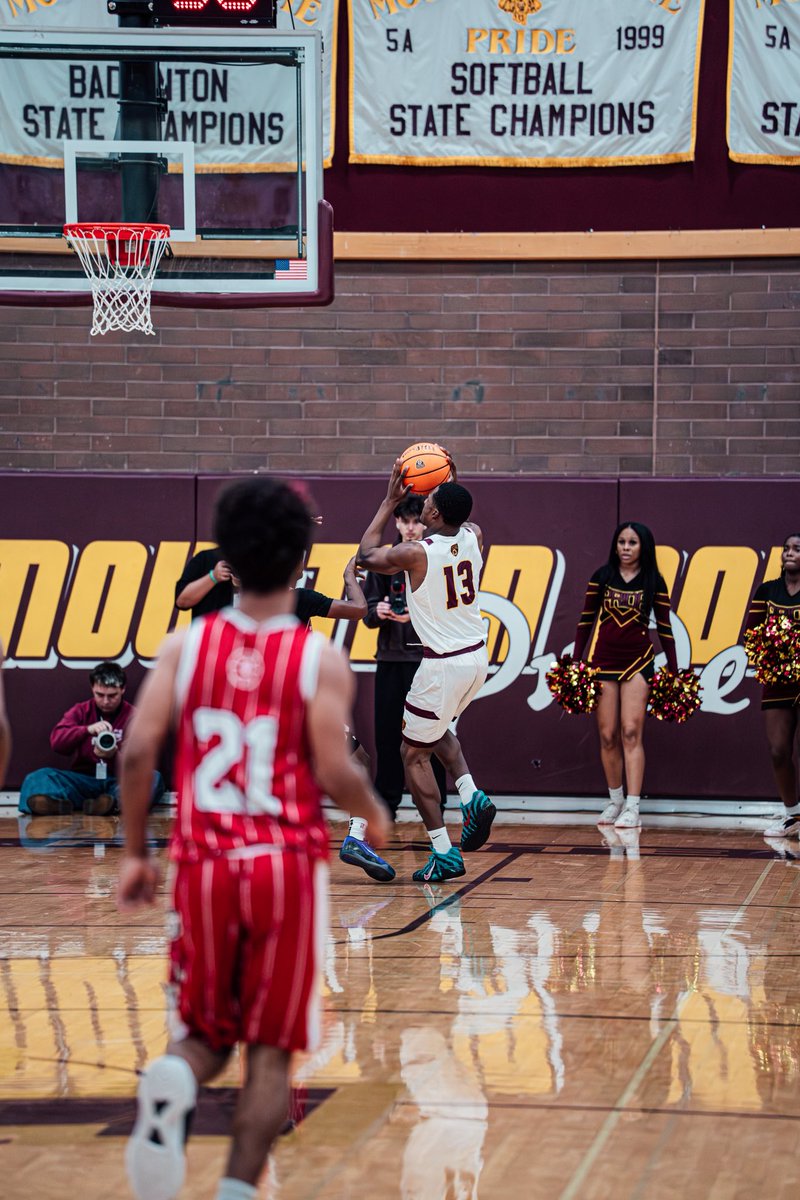 Teylor Caldwell tweet media