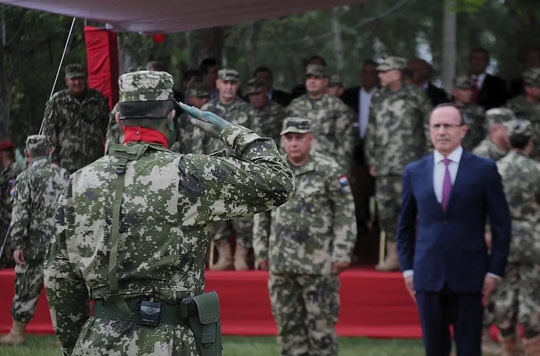 py_rep's tweet image. Participación del personal del REP en la Ceremonia en Conmemoración al “Día de la Infantería Paraguaya”. La misma se llevó a cabo en el asiento de la 1ª División de Infantería y estuvo presidida por S.E. Ministro de Defensa Nacional, GRAL EJ (R) Oscar Luis González Cañete.