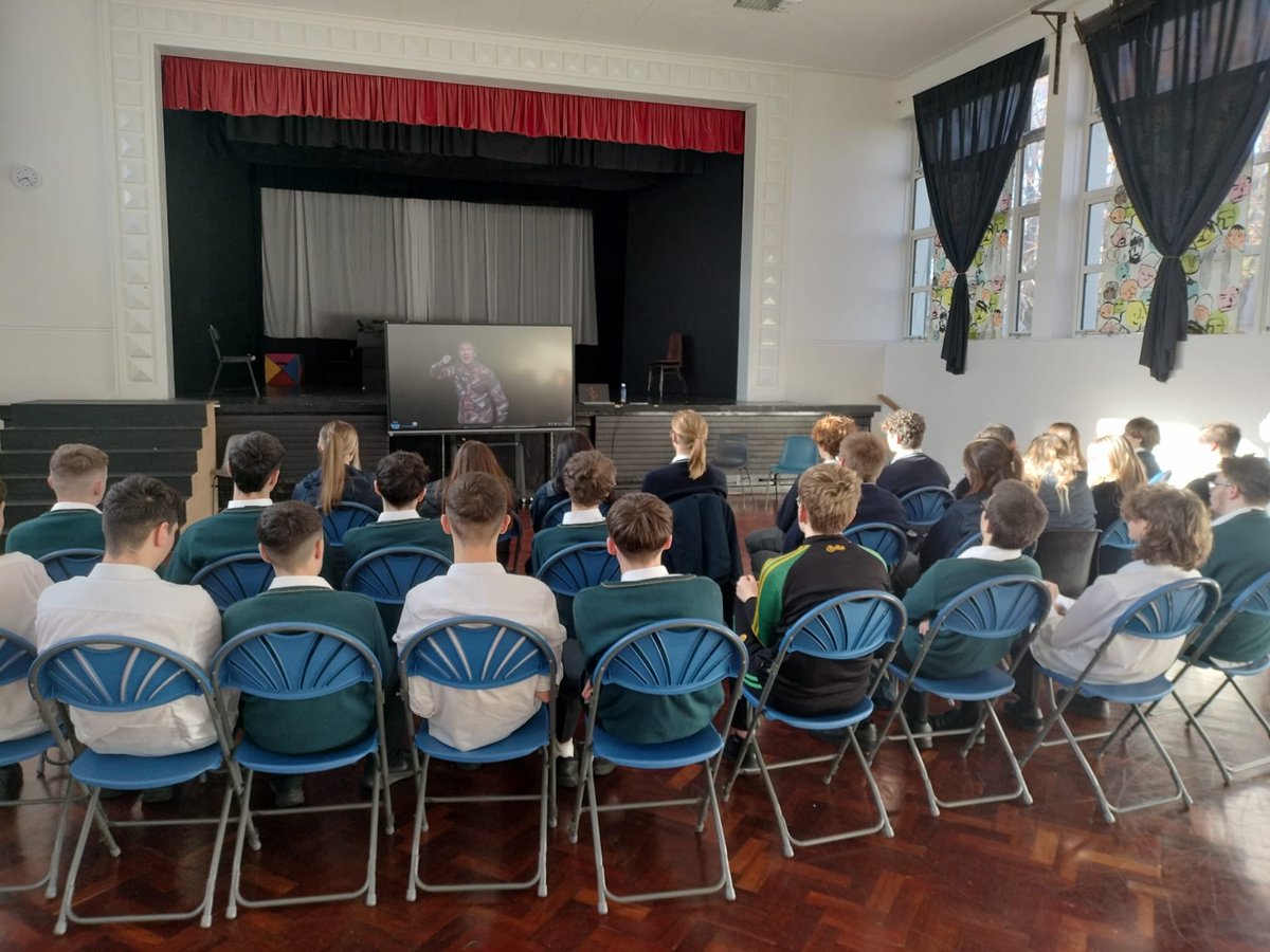 CTI_Clonmel's tweet image. Some amazing workshops organised for Languages Week. This included some workshops to help motivate TYs around language and a fascinating workshop on the Korean language 🗣️🙂 #thinklanguagesweek 
@TipperaryETB 
#community #respect