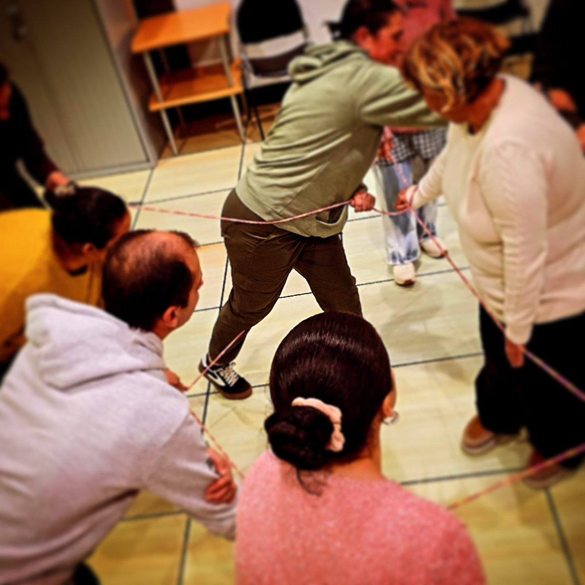 eltallerasc's tweet image. 💪🏽Comenzamos la semana con voluntariado de Cruz Roja Laviana con un taller de 👉🏽 &quot;Herramientas prácticas para realizar actividad en el mundo del voluntariado&quot; ♥️🔧✨️

#Formación #Voluntariado #Motivación