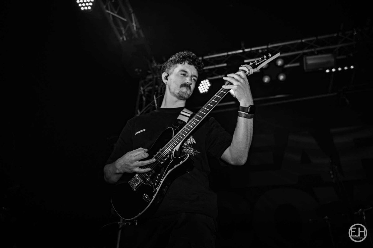 arcaeonuk's tweet photo. Arcaeon will return to the stage in 2026 with new material, heavier and better crafted than ever before. We can’t wait for you to hear it.

<A>

@EmilyHennell 📸

#Metal #Progmetal #Livemusic #Metalband #arcaeon #arcaeonuk https://t.co/gcqyVrl2xt