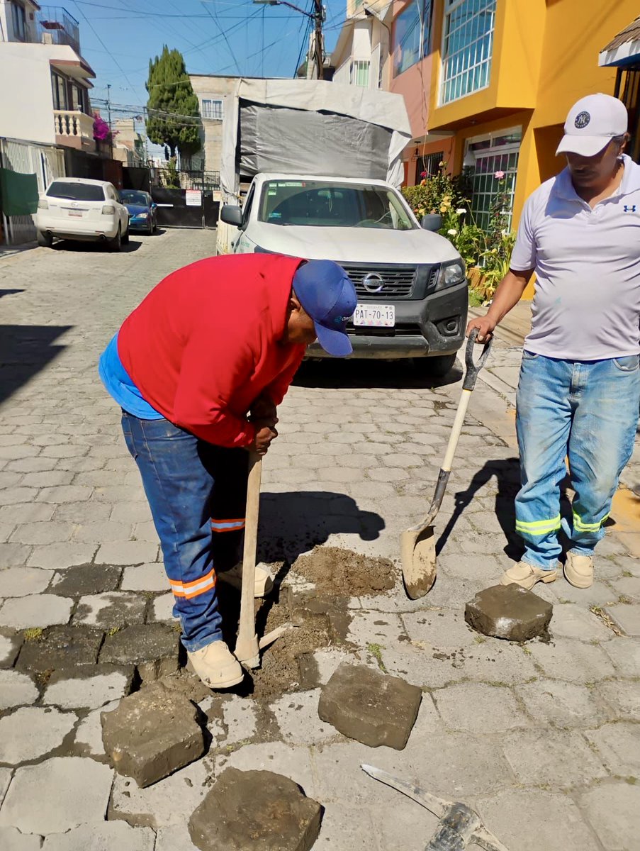 MetepecOPDAPAS's tweet image. Mantenemos un monitoreo constante para dar respuesta rápida a las fugas de agua. Cada reporte que recibimos es una oportunidad para mejorar el servicio y cuidar este recurso tan valioso. Gracias por confiar en nosotros.
#EstamosEnLaRuta
@FerFlores_Emp 
@MetepecGobierno