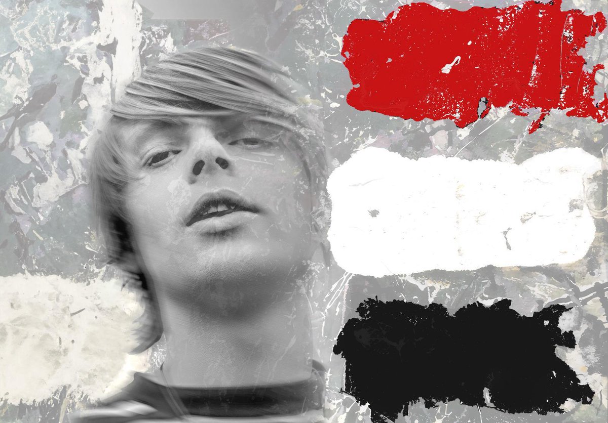 ManUtd's tweet image. A special flag adorns the Stretford End, as @MUFC_TRA and the whole of Old Trafford remember Mani.

❤️🍋 Always adored.