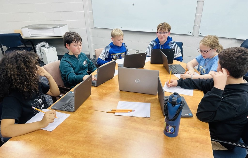 Logan View Raiders tweet media