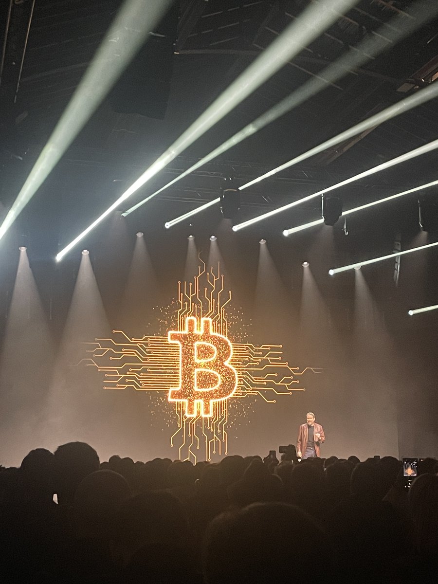 gregory_raymond's tweet image. 🟥 Everything you need to know about &quot;The Bitcoin Society&quot; -&amp;gt; @EricLarch&apos;s new project

Éric Larchevêque (@Ledger co-founder) is launching a new Bitcoin Treasury Company listed on Euronext, but with an explicitly political dimension:

Bringing together entrepreneurs, artisans,…