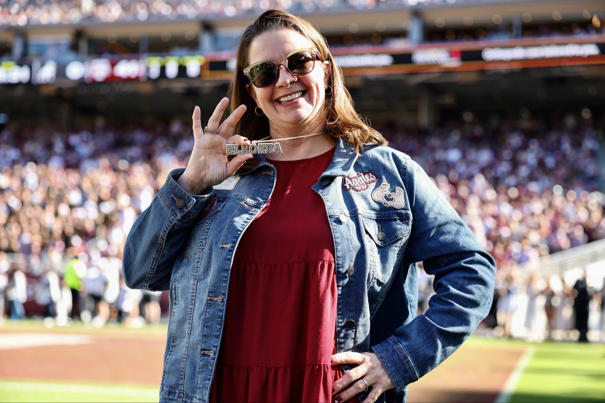 Michelle Elko tweet media