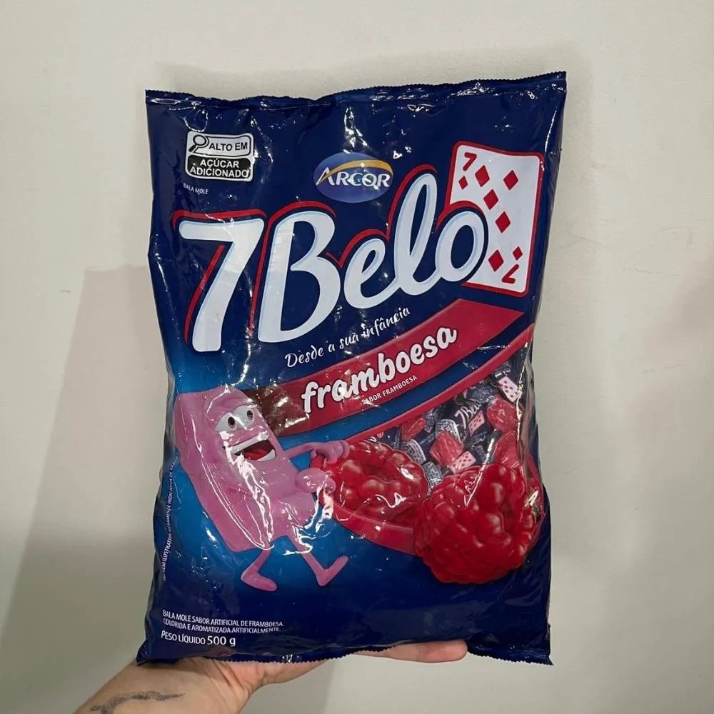 cleytxnn's tweet image. AGORA: Cantor Belo confirma que topou se submeter à clonagem genética para criar outros 6 Belos em nova ação publicitária com a marca 7 Belo.

O material genético de sua medula óssea será recolhido nesta terça-feira, 25.