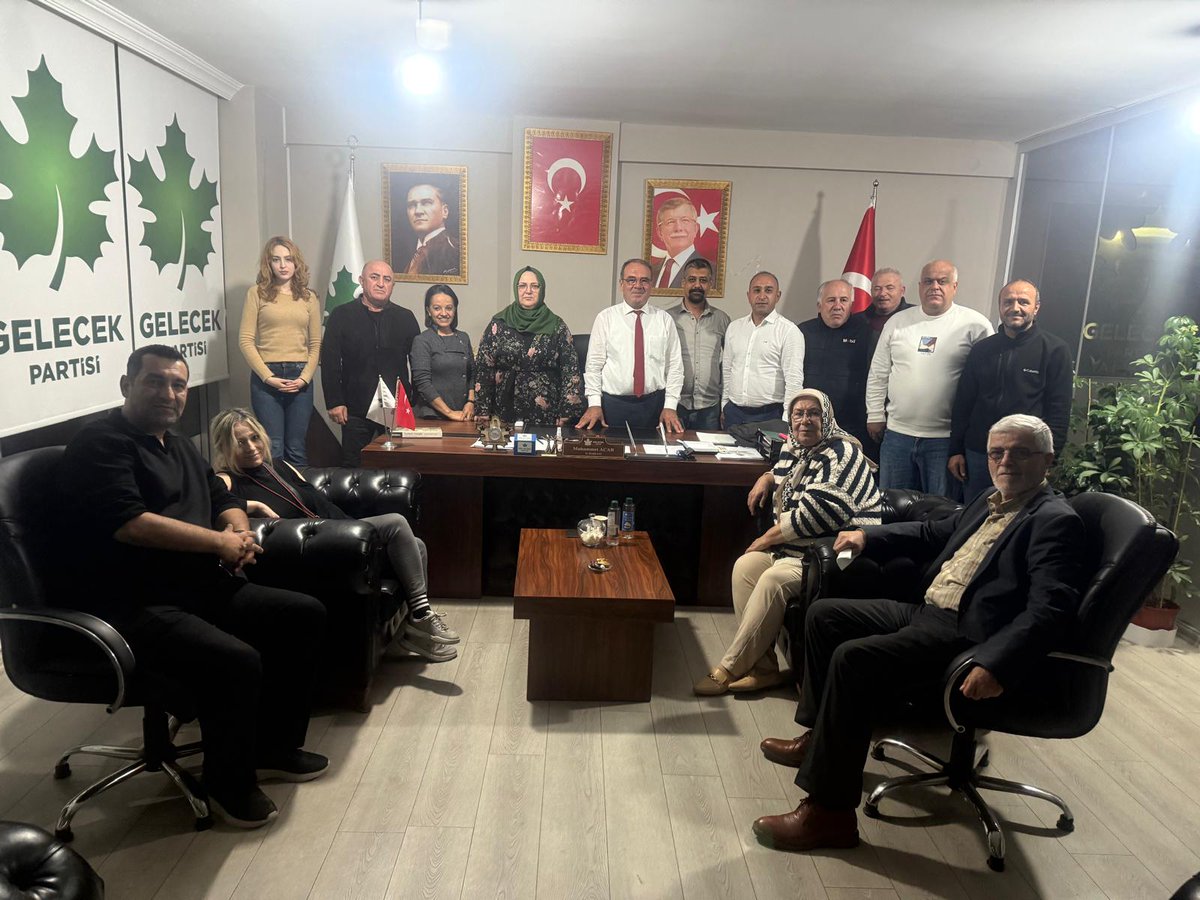 Abdullah Öcalan’la temas iddialarına karşı duruşumuz nettir. Türkiye’nin terörle mücadelede tavizsiz bir çizgide olması gerektiğine inanıyoruz. Milletimizin hassasiyetlerini korumaya devam edeceğiz.
<a href="/GelecekPartiTR/">Gelecek Partisi</a> 
<a href="/Yeni_Yoll/">Yeni Yol</a>
<a href="/Ahmet_Davutoglu/">Ahmet Davutoğlu</a> 
<a href="/AyhanSeferUSTUN/">Ayhan Sefer ÜSTÜN</a> 
<a href="/OmerrUnal/">Ömer ÜNAL</a>