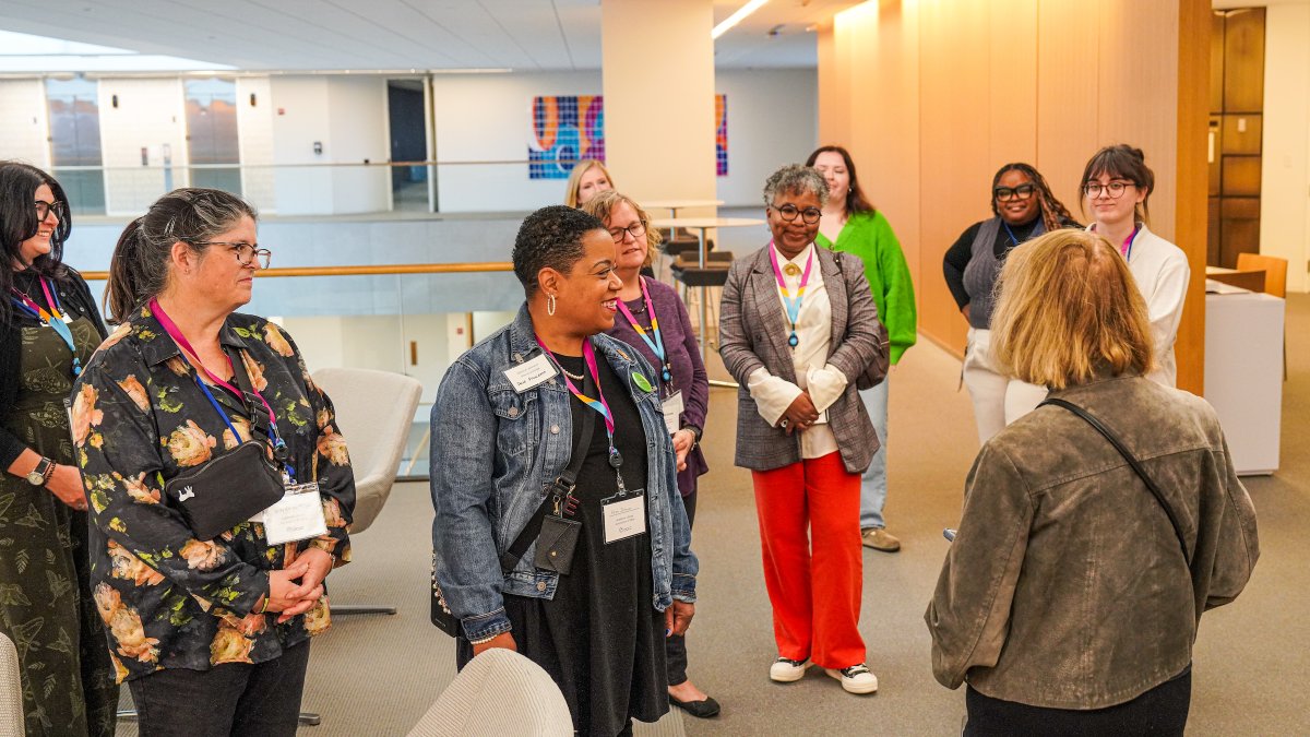 OCLC's tweet photo. In early November, the OCLC Convention Center hosted the 2025 Academic Library Association of Ohio Conference, and we were excited to welcome some of its attendees for a tour of our Dublin, Ohio headquarters. 🧵 1/2 #LifeAtOCLC https://t.co/HTkgSnSdjB