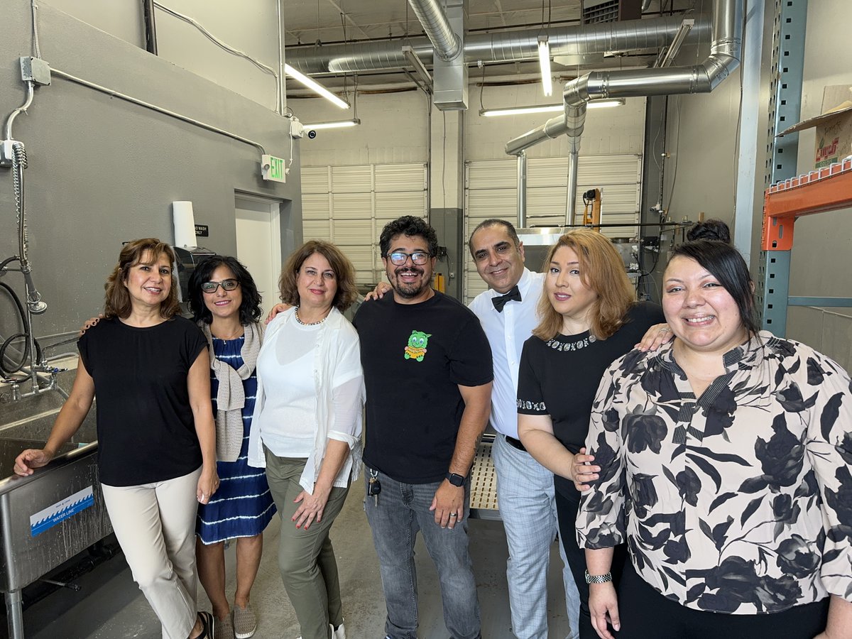 TigardOR's tweet image. Tune in tomorrow at 8 AM for our brand new Business Spotlight video featuring Tandoor Bakery &amp;amp; Grocery, home of flavorful flatbreads made fresh daily. Learn about their specialty bread, Sangak. Chewy, crisp, and full of tradition, this bread is baked fresh right here in #Tigard