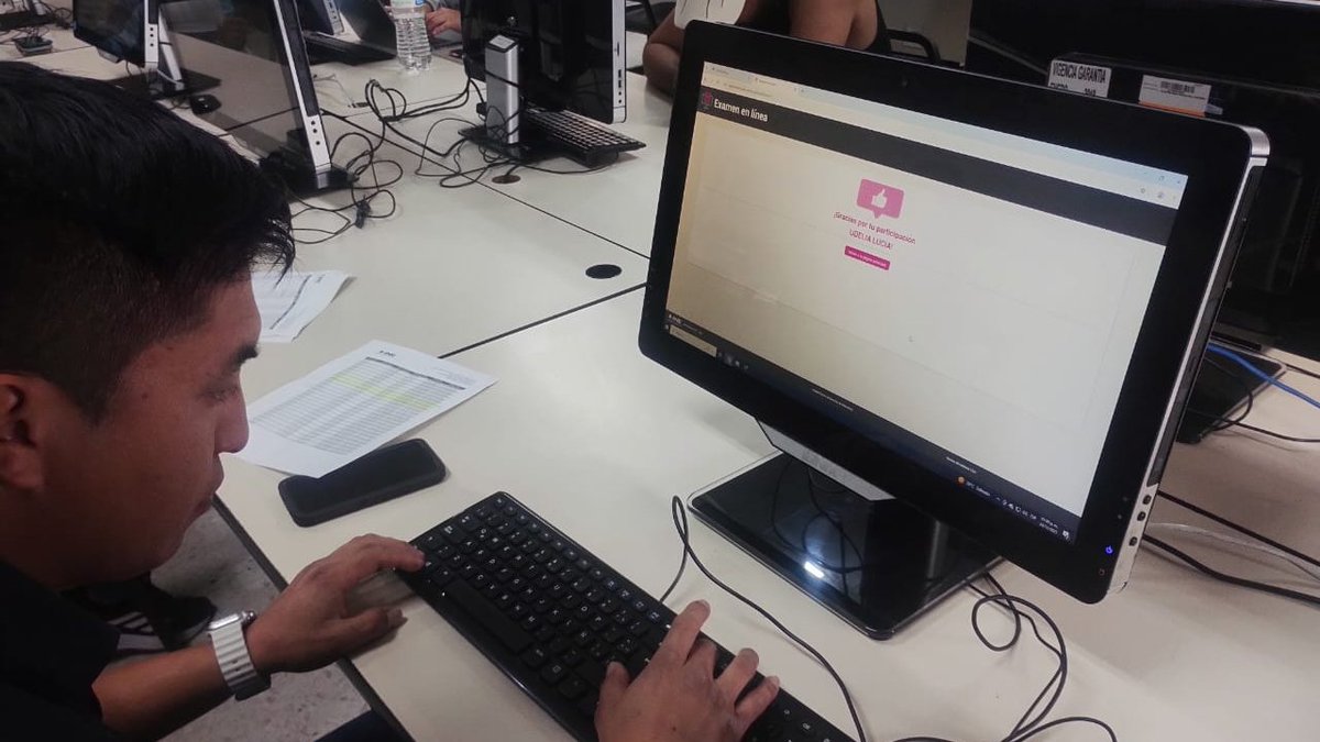 04JDECoahuila's tweet photo. #Entérate
Este día el VCEyEC y personal operativo, llevó a cabo el 1er simulacro de exámen en línea en las instalaciones del  Instituto Tecnológico de Saltillo, mismo que será aplicado a los aspirantes a cubrir las vacantes de SE y CAE para el PEL 2025-2026. https://t.co/mo2vv4vMBb