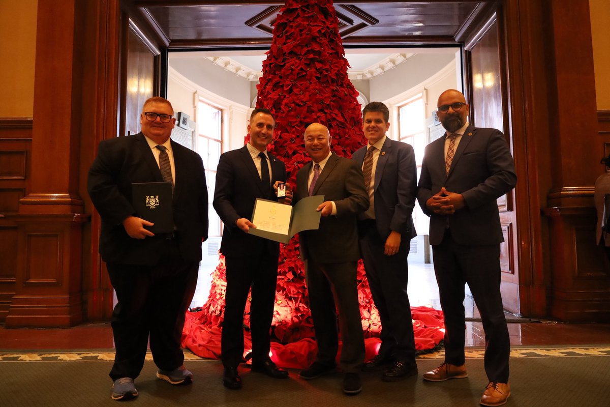 Mike Harris tweet media