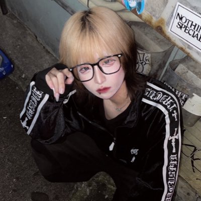 アンビシャスのツイート