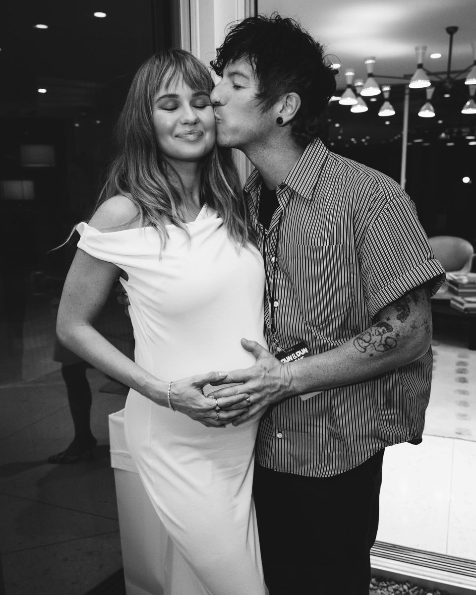 TylerOnceSaid's tweet image. DEBBY AND JOSH AT BABY DUN&apos;S BABY SHOWER 🥹🥹🥹