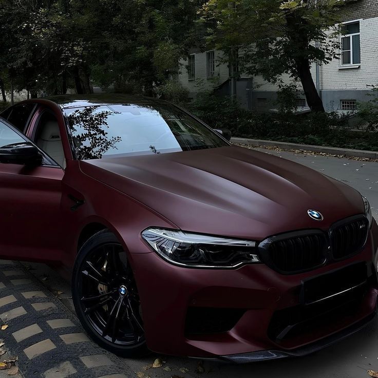 Dharmik_Songara's tweet image. baddie BMW 😏