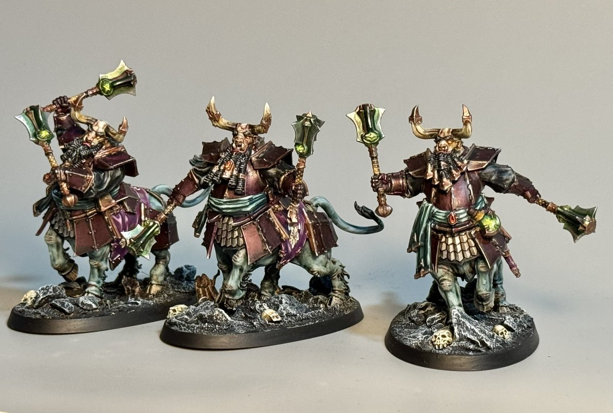 groje's tweet image. Finished the first 3 Bull Centaurs, great miniatures! 🐮🔥

#PaintingWarhammer #WarhammerCommunity #AgeofSigmar #warhammerpainting #warhammer #helsmithsofhashut