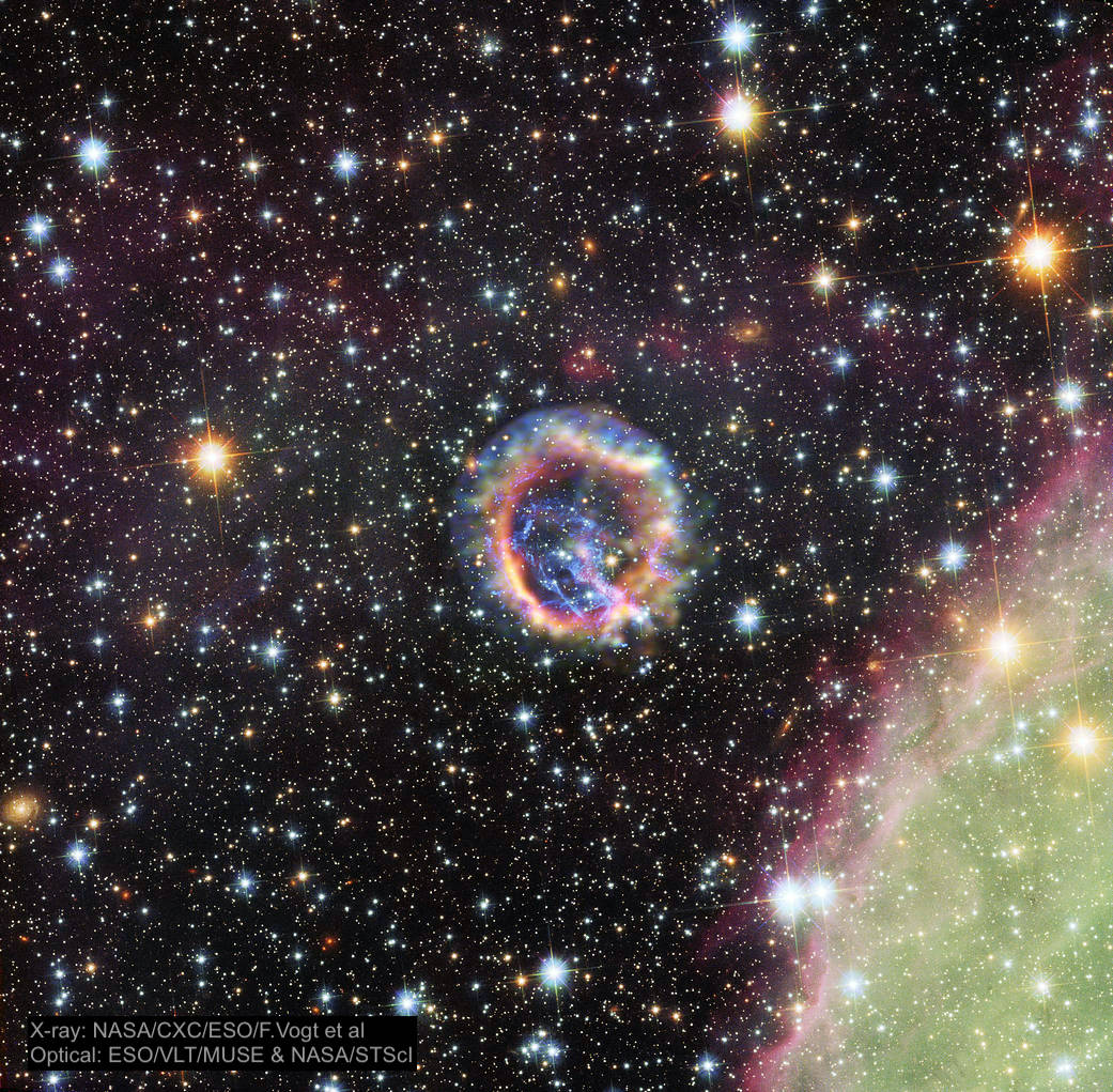 NASAUniverse's tweet image. The salt on your table is made of sodium and chlorine. 

Both of these elements were made by large stars that exploded before our solar system formed. #MondayMotivation