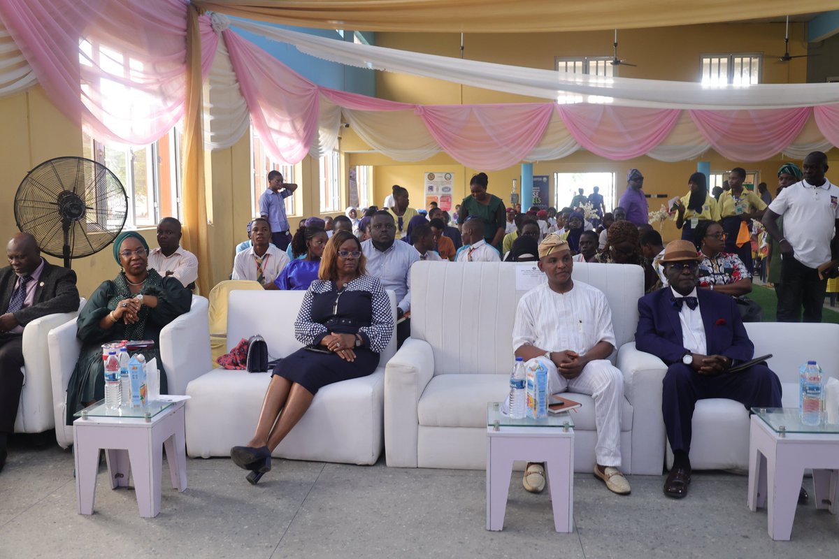 lasgeducation's tweet image. Poised to move Lagos from a consumption-based economy to a productive, innovation driven one, the Lagos State Government has embraced the Science, Technology, Engineering, Arts and Mathematics, (STEAM) programme in promoting education and skill acquisition in science.