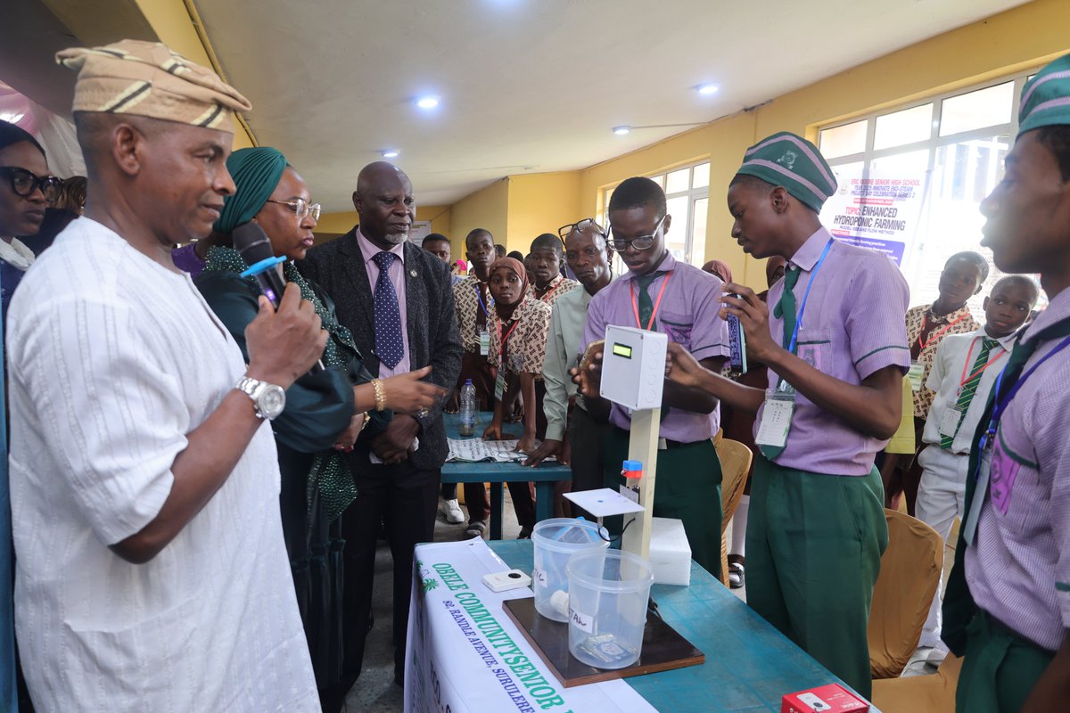 lasgeducation's tweet image. Poised to move Lagos from a consumption-based economy to a productive, innovation driven one, the Lagos State Government has embraced the Science, Technology, Engineering, Arts and Mathematics, (STEAM) programme in promoting education and skill acquisition in science.
