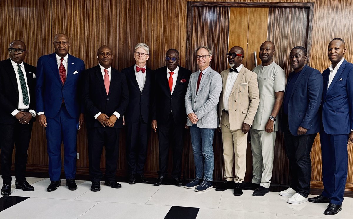 A joyful moment at the GTI Tower in Lagos last week, with the signing ceremony for the supply of 🇧🇪 Rentec modular palm oil processing installations for the rebirth of the Okitipupa brownfield plantations in Ondo State. May it bear fruit! 🌴 ⁦<a href="/OndoStateOnline/">ONDO STATE GOVERNMENT</a>⁩ <a href="/Belgium/">Belgium</a>