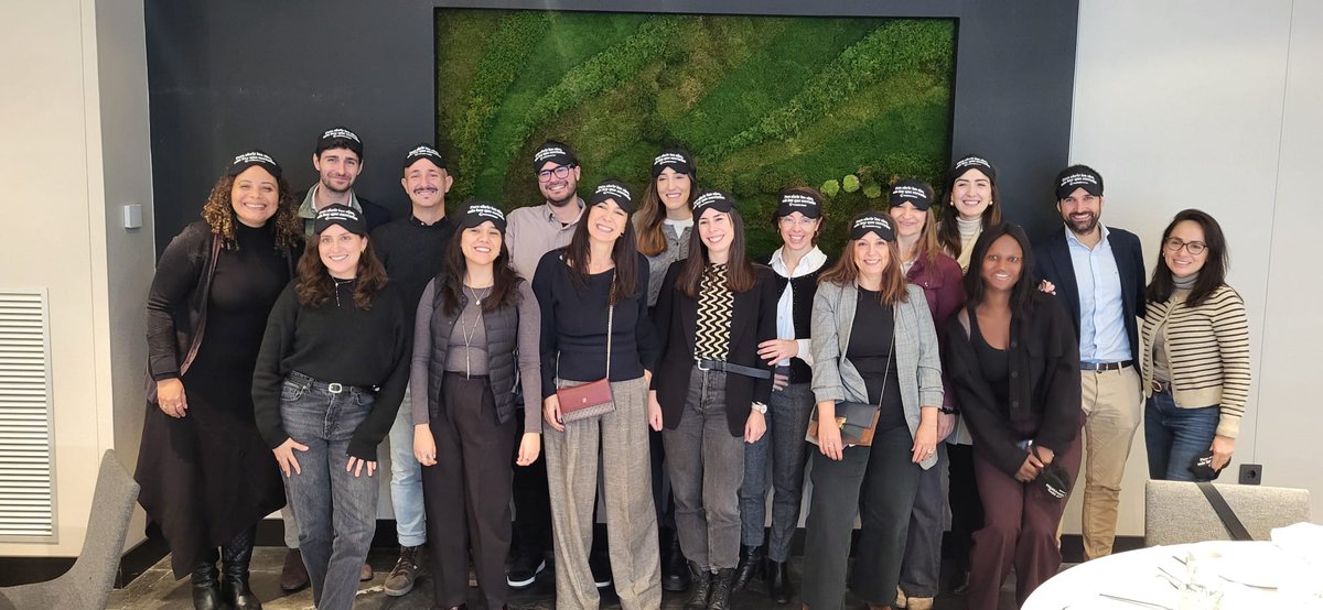 Hace unos días vivimos la experiencia “Desayunos a Ciegas” en ILUNION Hoteles 🍽️✨
Un encuentro de networking que fomenta la inclusión y nos invita a ver el mundo desde otra perspectiva 👀💛

Gracias a todos los socios que participaron 🤝
#DIRSE #Inclusión #Sostenibilidad