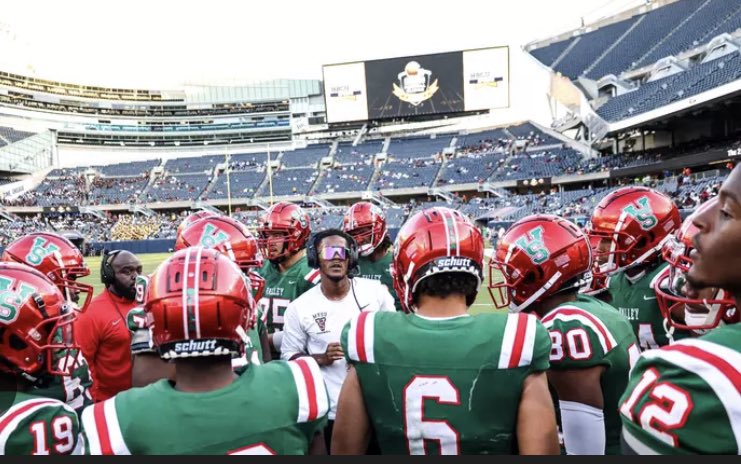 After a great conversation with <a href="/CoachArlo/">Coach Arlo Henderson</a> and staff I am grateful to announce an offer from Mississippi Valley State University!!!🟢🔴