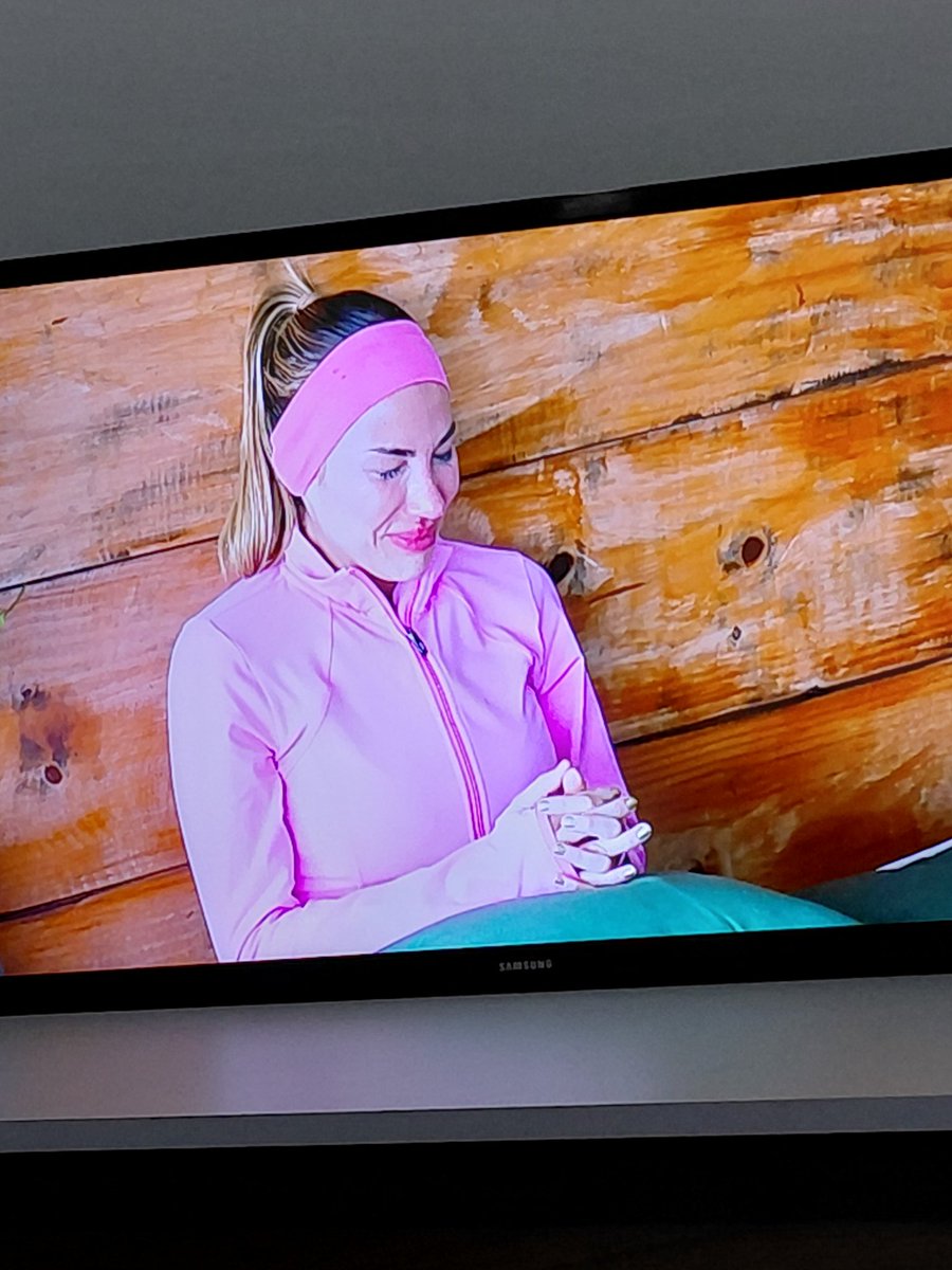 NEEDFOR51512102's tweet image. Feminista de taubate #fora Maria,  insuportável...faz as coisas depois não aguenta , começou a pega no pé do @cfduducamargo