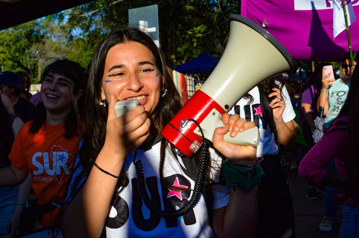 MumalaCtes's tweet photo. ✊🏼 Exigimos vivir libres de violencia y crueldad, por la declaración de la #EmergenciaNiUnaMenos, por las políticas de Estado que garanticen nuestros derechos, pedimos justicia por las que ya no están... https://t.co/JUHSzmq8dV