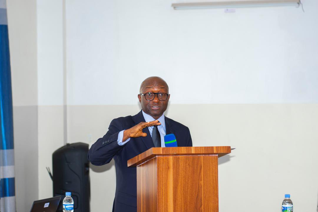 WB_Rwanda's tweet image. .@sahr_kpundeh noted that this year’s training builds on the success of the 2024 edition and brings regional World Bank procurement specialists to share tools, experiences, and lessons that will strengthen Rwanda’s procurement capacity. #CapacityBuilding