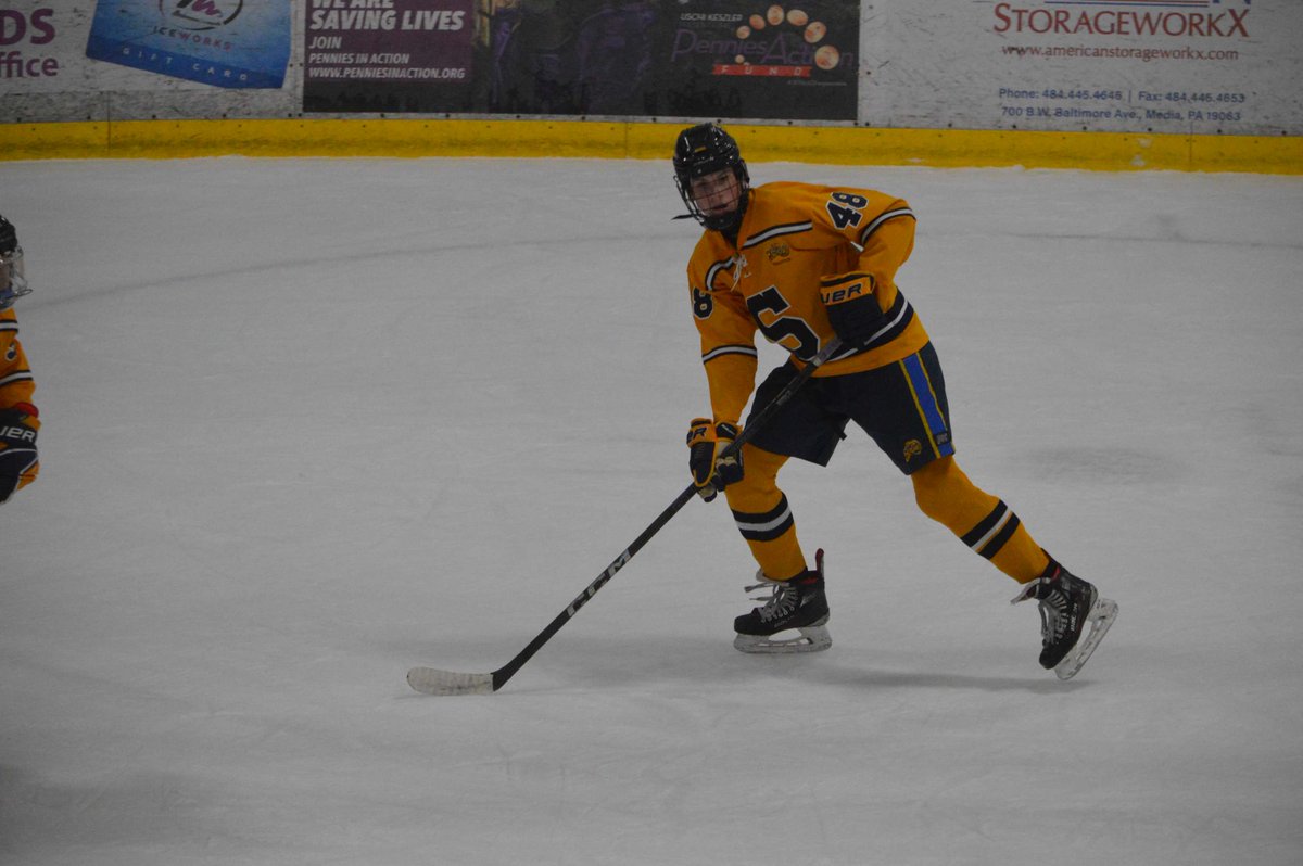 SpringfieldSD's tweet image. Come and support our Hockey team this week. #PrideInAllThings

Wednesday November 26th 

JV Gold vs. LaSalle - 5:45 PM @ IceWorks

JV Blue vs. Haverford - 9 PM @ Skatium

Varsity vs. Haverford - 7:05 PM @ Skatium