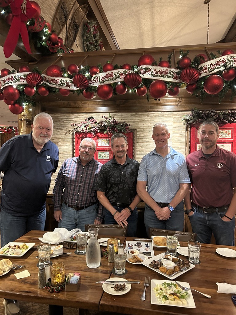 🎉 Celebrating 40 years of Robert Kittle at Welker!
For four decades, Robert has shared his purchasing expertise — and plenty of big laughs — with our team.
Thank you, Robert, for your incredible dedication! 🙌 #WorkAnniversary #Welker