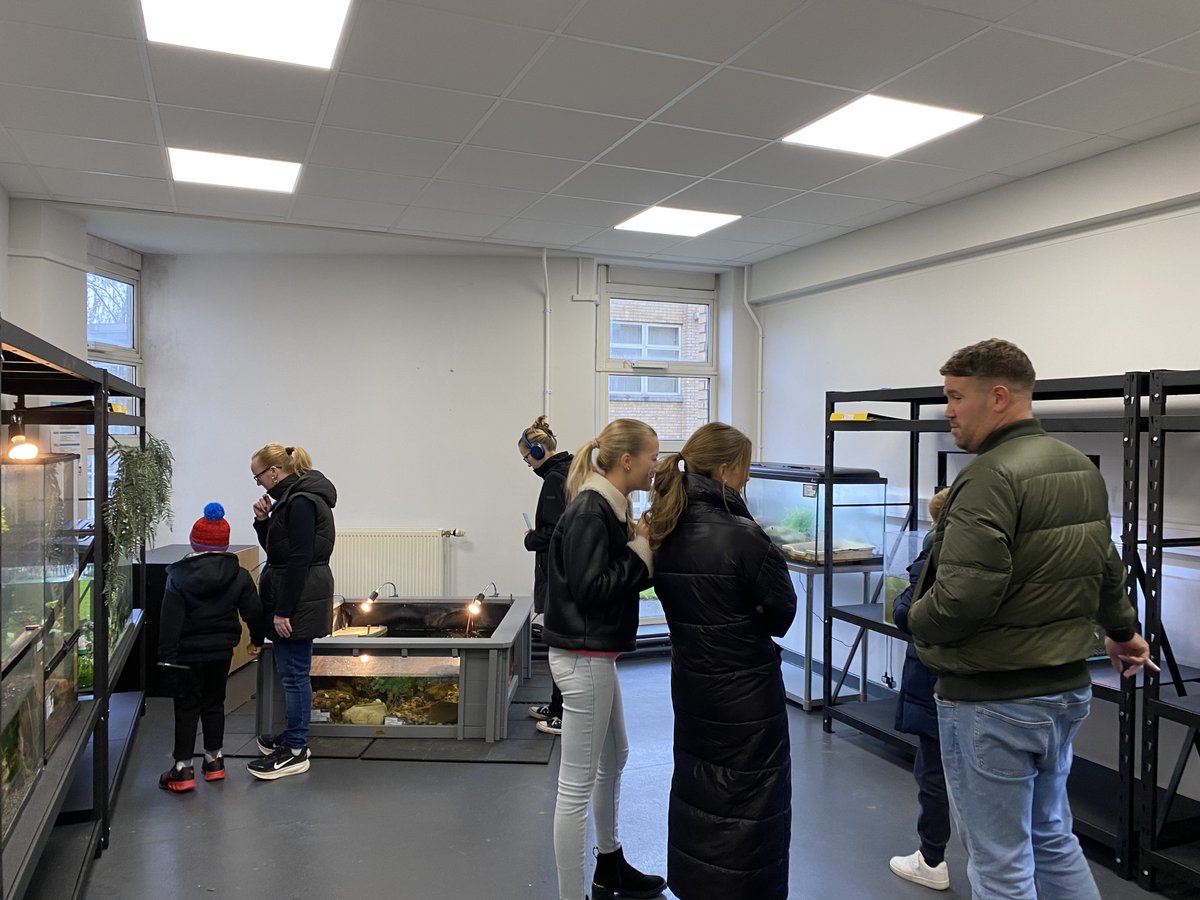 DVCollege's tweet photo. Thank you, to everyone who attended our Open Event this weekend. 👏

If you couldn't make it, don't worry; we have another Open Event coming up in January. 📅

Book your tickets today.👇

https://t.co/TJ9TpKztqs

#openevents #college #events #futuresforeveryone #dearnevalley https://t.co/e5CBq4gu0V