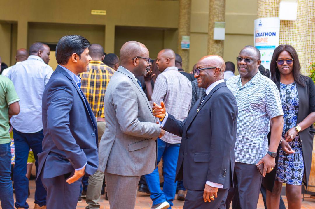 WB_Rwanda's tweet image. He also emphasized a key reform: international works contractors must allocate at least 30% of labor costs to local employment, a step that promotes jobs, skills transfer, and inclusive growth for Rwandans. #InclusiveDevelopment #WorldBankRwanda