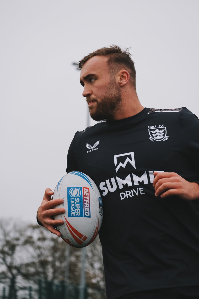 CB settling in 💪

🔗 hullfc.com/2026memberships

⚫️⚪️ #COYH | <a href="/Hull_Trains/">Hull Trains</a>