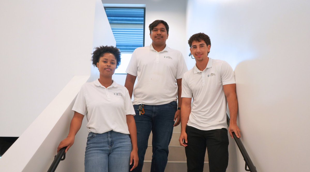 CEC_Cayman's tweet image. CEC’s special economic zones are creating pathways for Caymanian talent to thrive in high-impact tech sectors.

Read the full article via @cayCompass here: hubs.ly/Q03Vv2tf0

#InternshipProgramme #WorkforceDevelopment #TechCareers