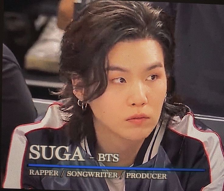 detailsofsvn's tweet image. "What's an aura?"

This!!