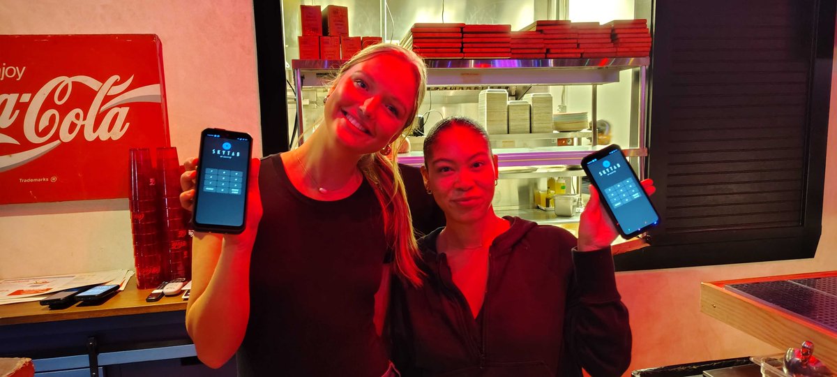 CPando_SkyTab's tweet image. 🍻 Maggie’s — your go-to bar &amp;amp; grill in The Nations, Nashville TN! This spot serves up all the delicious eats you crave plus all your favorite adult beverages. Whether you’re winding down after a long day or kicking back with friends and family, Maggie’s is the perfect place to…