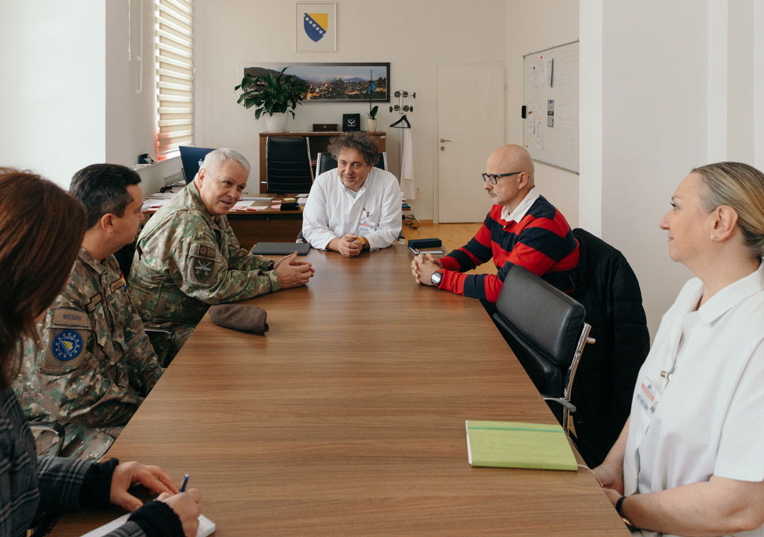 Today, 24 November 2025, COM EUFOR Major General Florin Marian Barbu together with EUFOR’s Medical Advisor visited the University Clinical Centre.
ℹ️tinyurl.com/mph6mcse
#StrongerTogether #EUFORBiH #TogetherForBiH