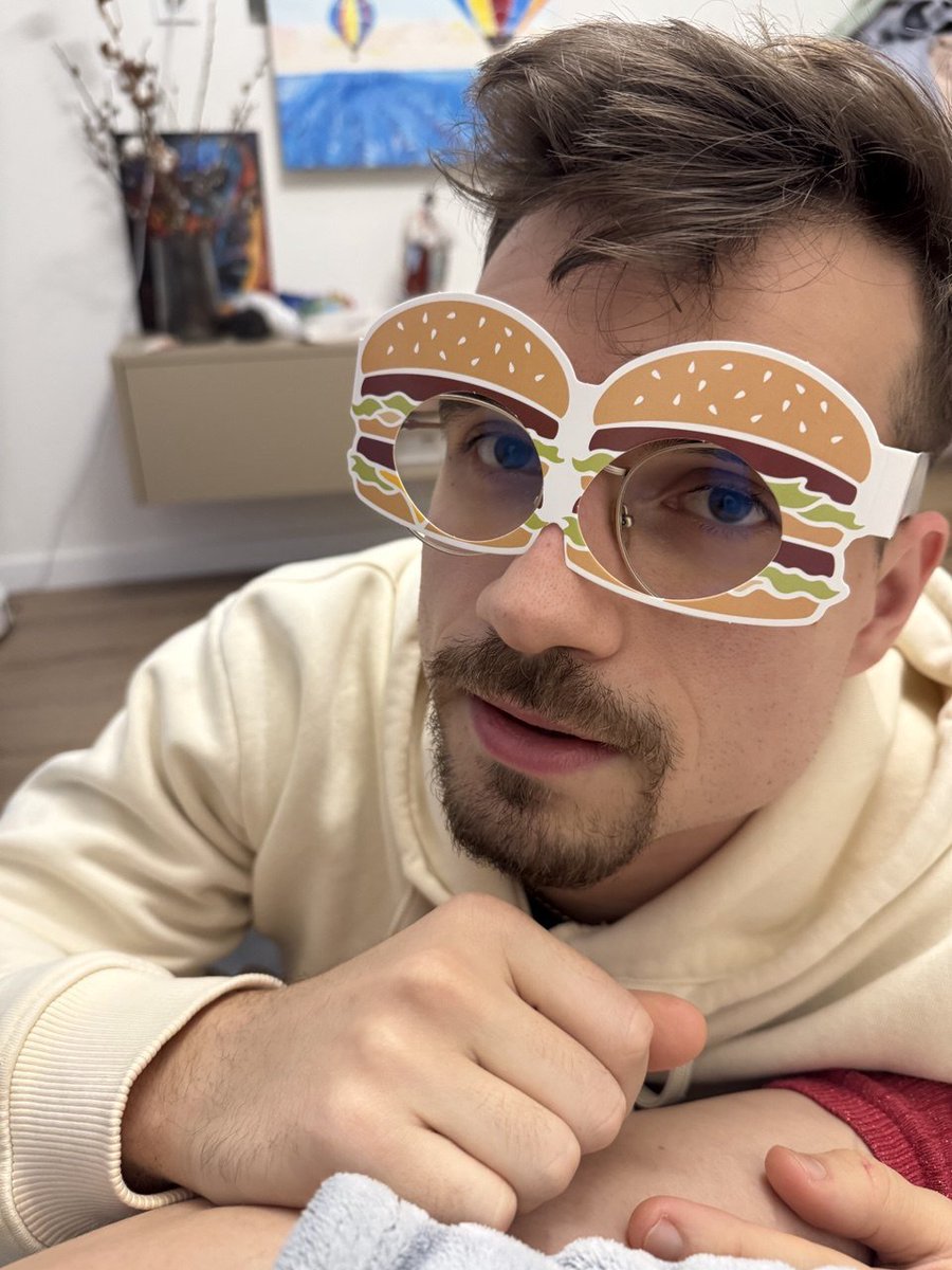 Eugene Zolotarenko tweet media