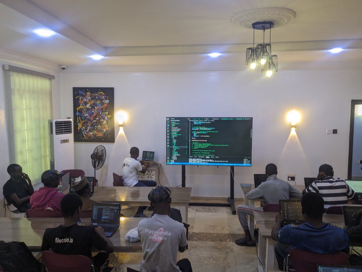 BitDevsKaduna's tweet image. Our final meetup of the year did not disappoint — Rust, Breez SDK, Time2Build, and live Lightning transactions. ⚡️
Cheers to more programs, more builders, and more Bitcoin development in 2026! 🚀