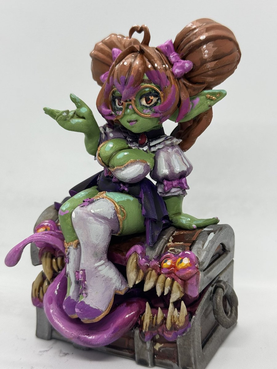 Painted a gorgeous Mini of @podgekinn the goblin by